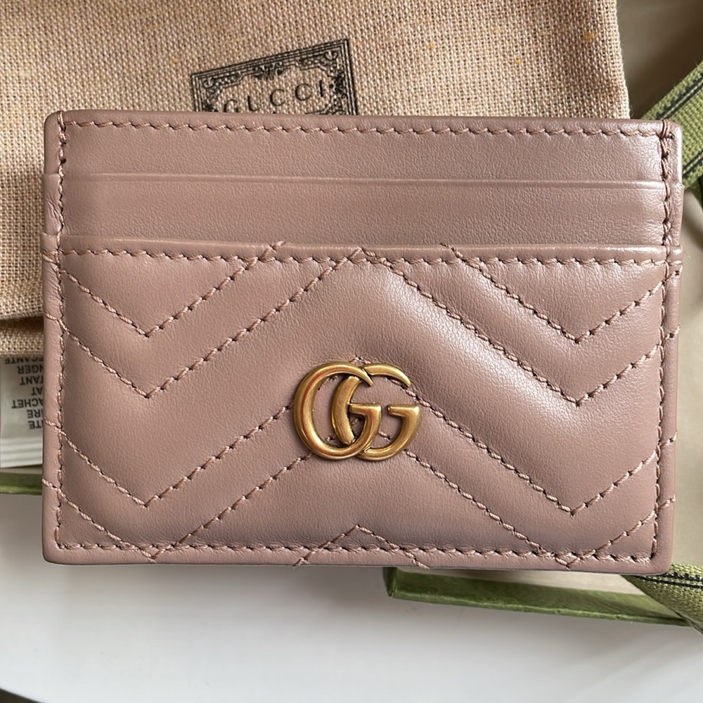 Authentic Gucci GG Marmont Card Holder in Dusty Rose
